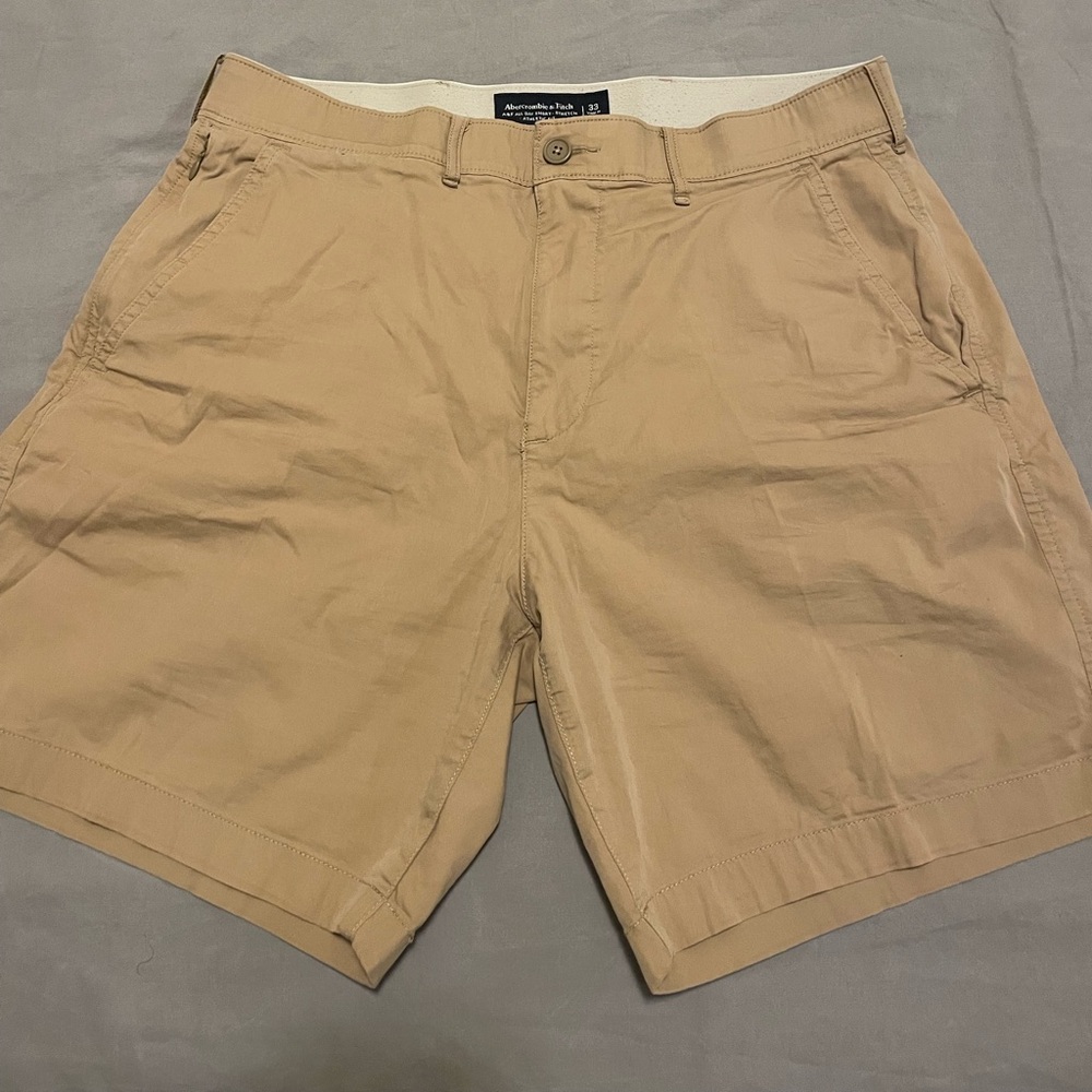 Abercrombie and Fitch men’s shorts, size 33